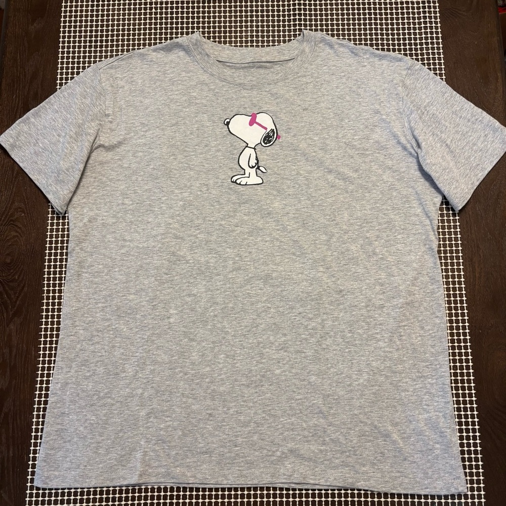Freeze Gray Peanuts Graphic Tee